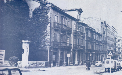 Calle Campomanes con Pz S Miguel, 1870 (arquitecturadeoviedo.blogspot.com.es)